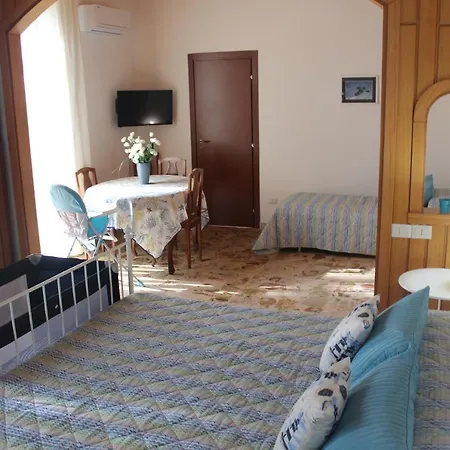 Soffio Del Libeccio Bed & Breakfast 4*